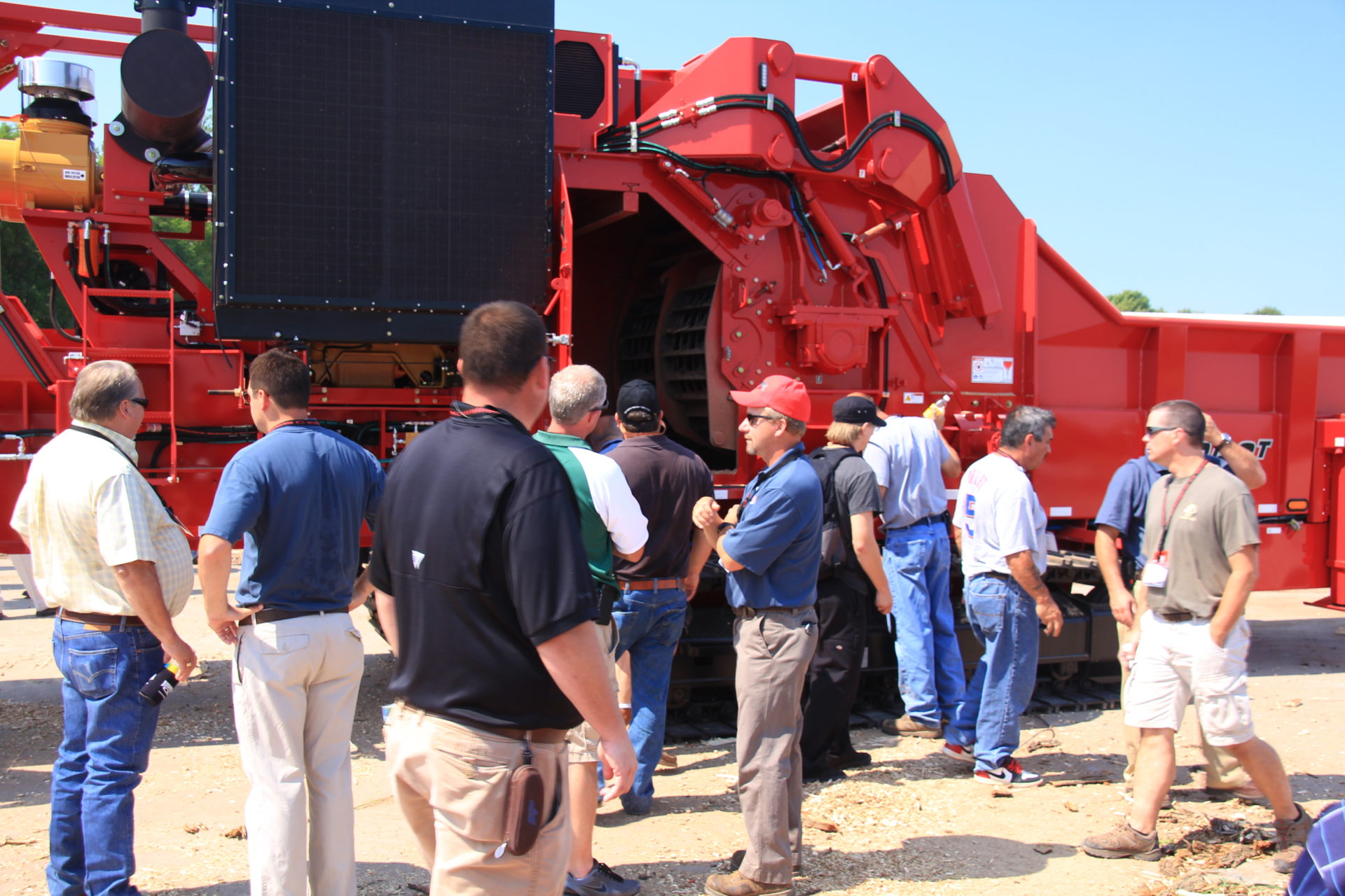 demo day 2013 b66 open grinding chamber