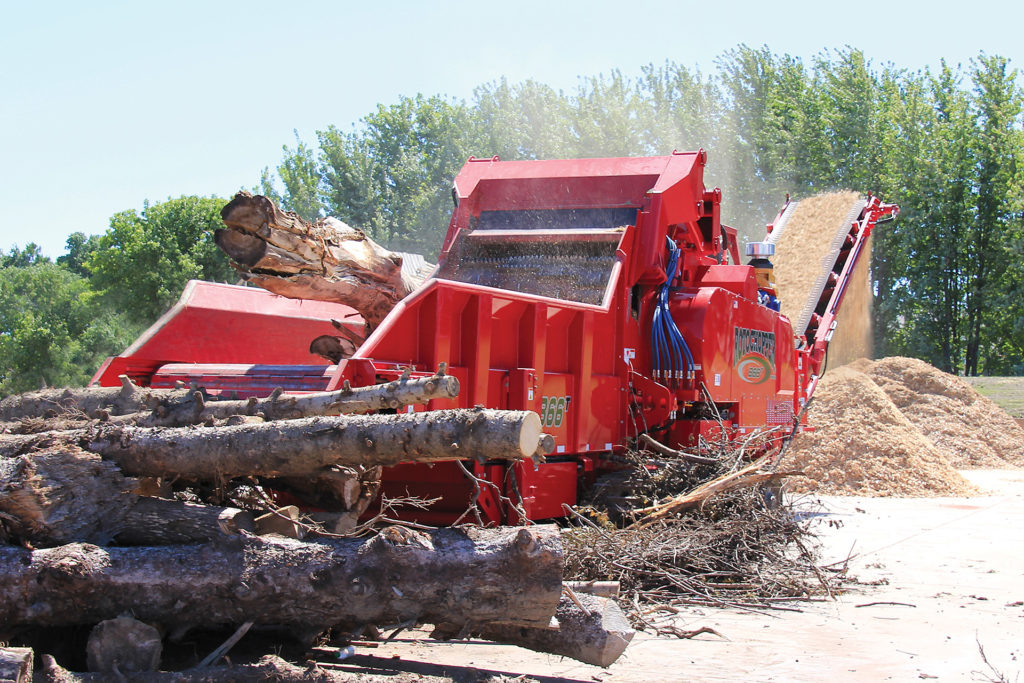 b66 diesel wood grinder grinding logs