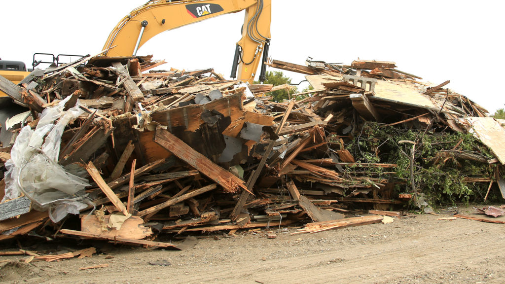 construction debris with green waste