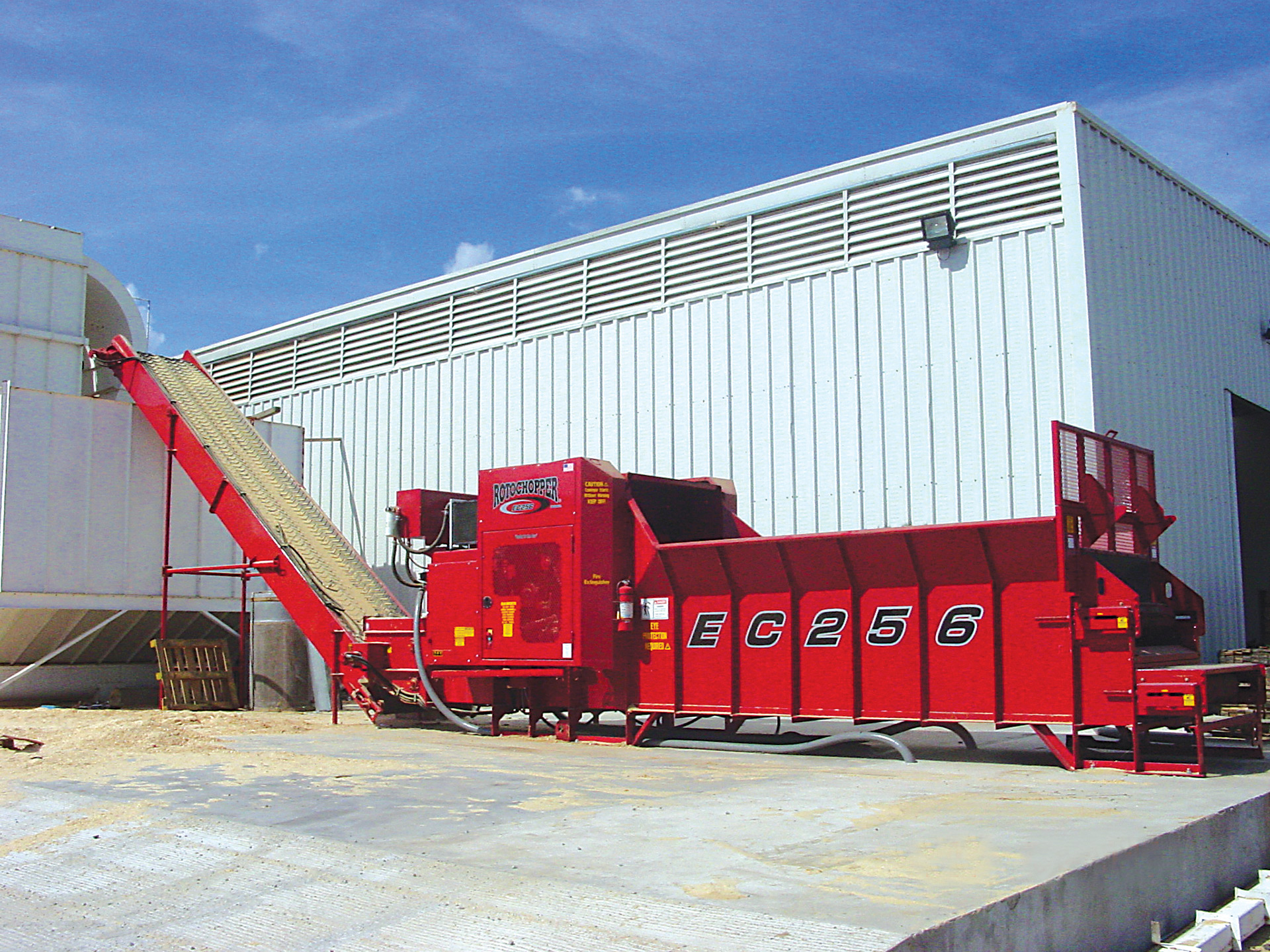 ec 256 exterior hammermill shot