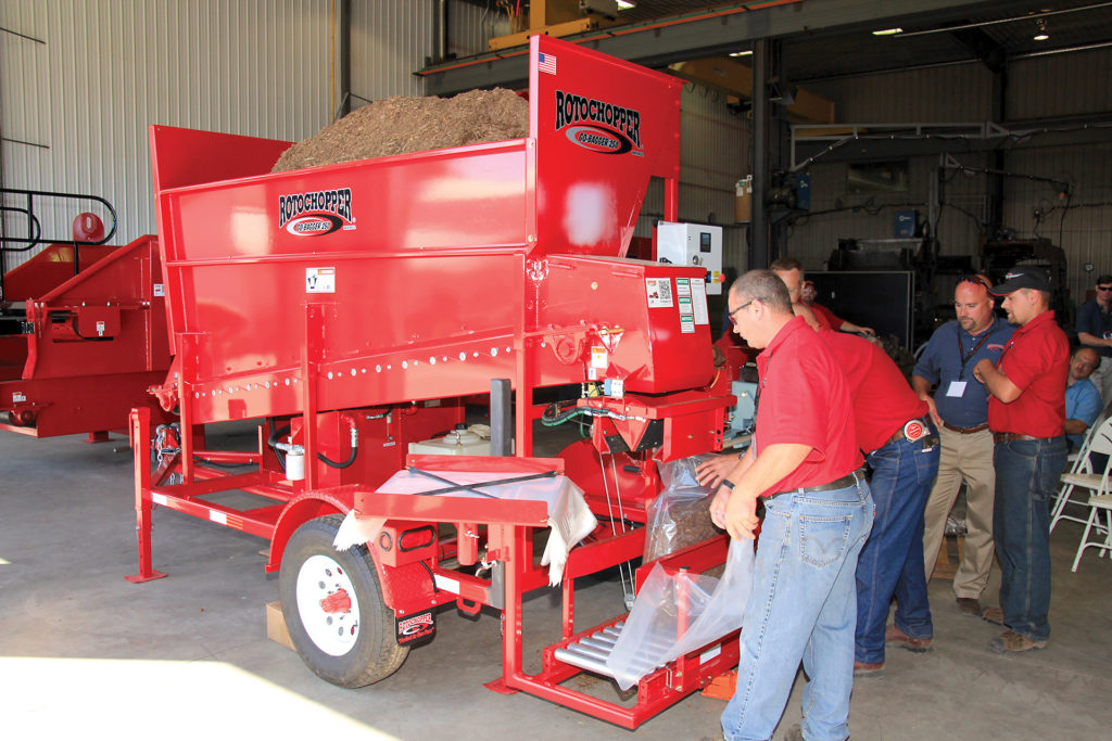 gb250 mobile bagger brown mulch