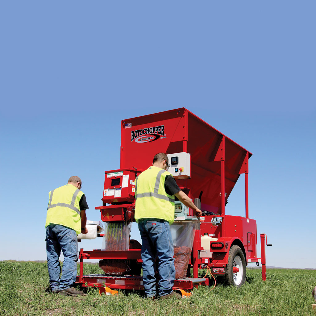 gb250 mobile bagger filling red mulch
