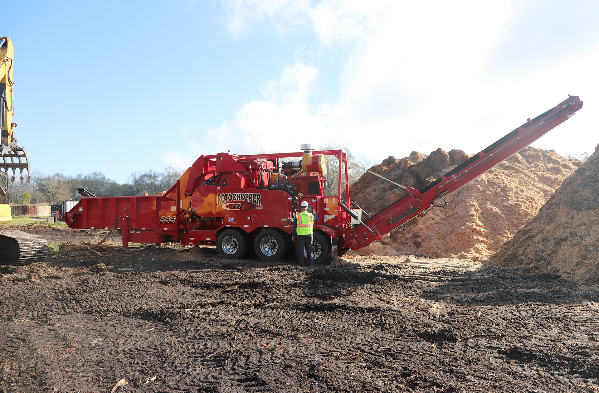 Rotochopper® Horizontal Grinder Repair Service Technician Visits