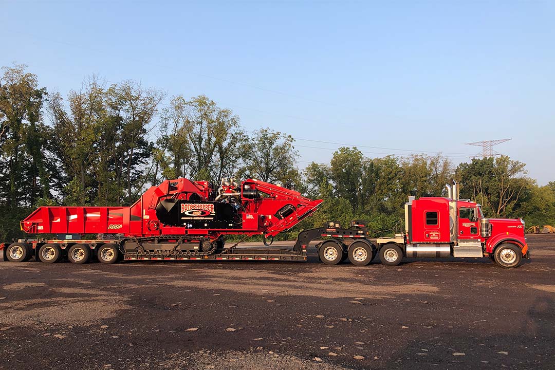 Rotochopper equipment on the back of a semi