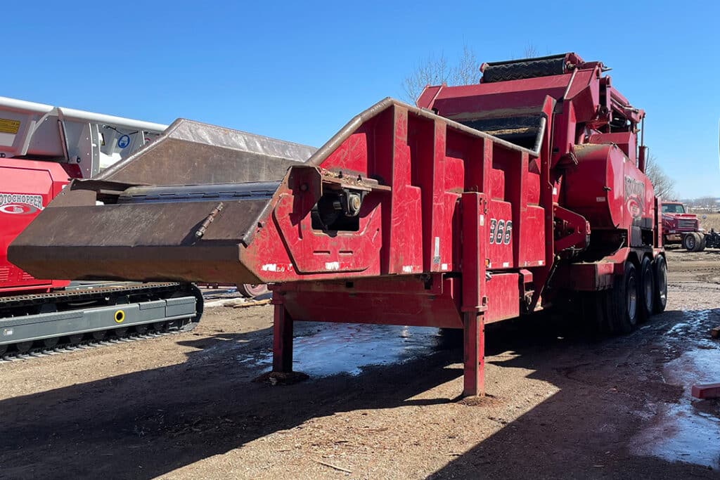 2010 used rotochopper b66 horizontal grinder for sale